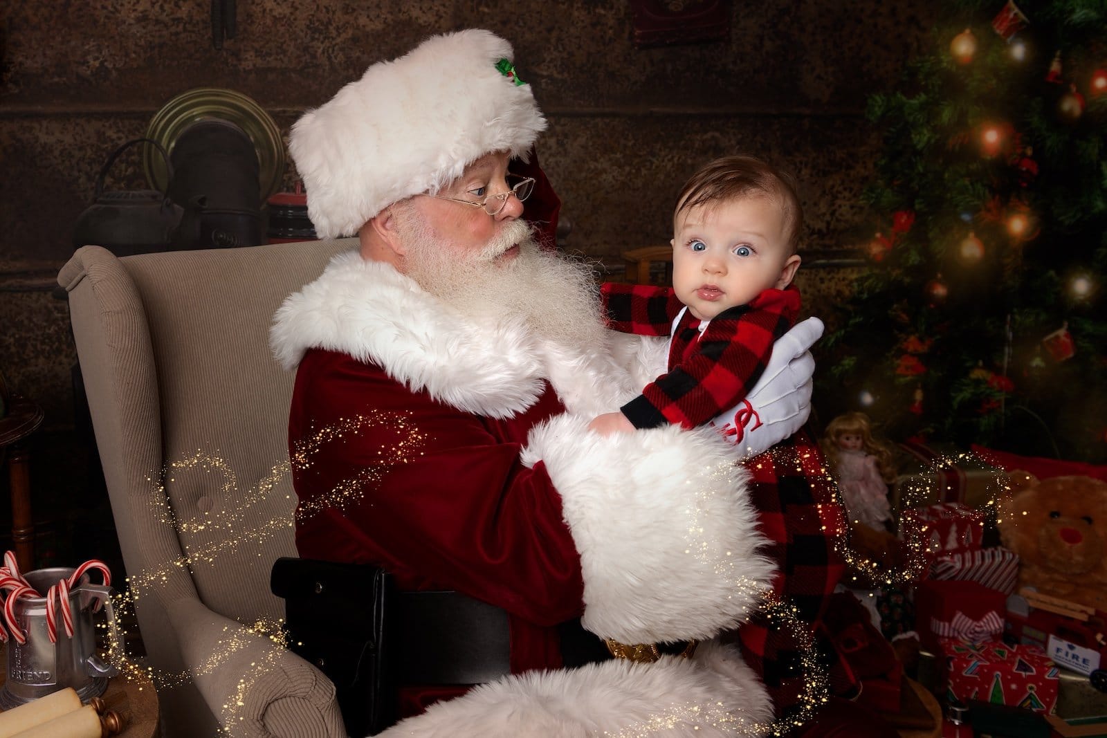 main-line-santa-photography-baby.jpg