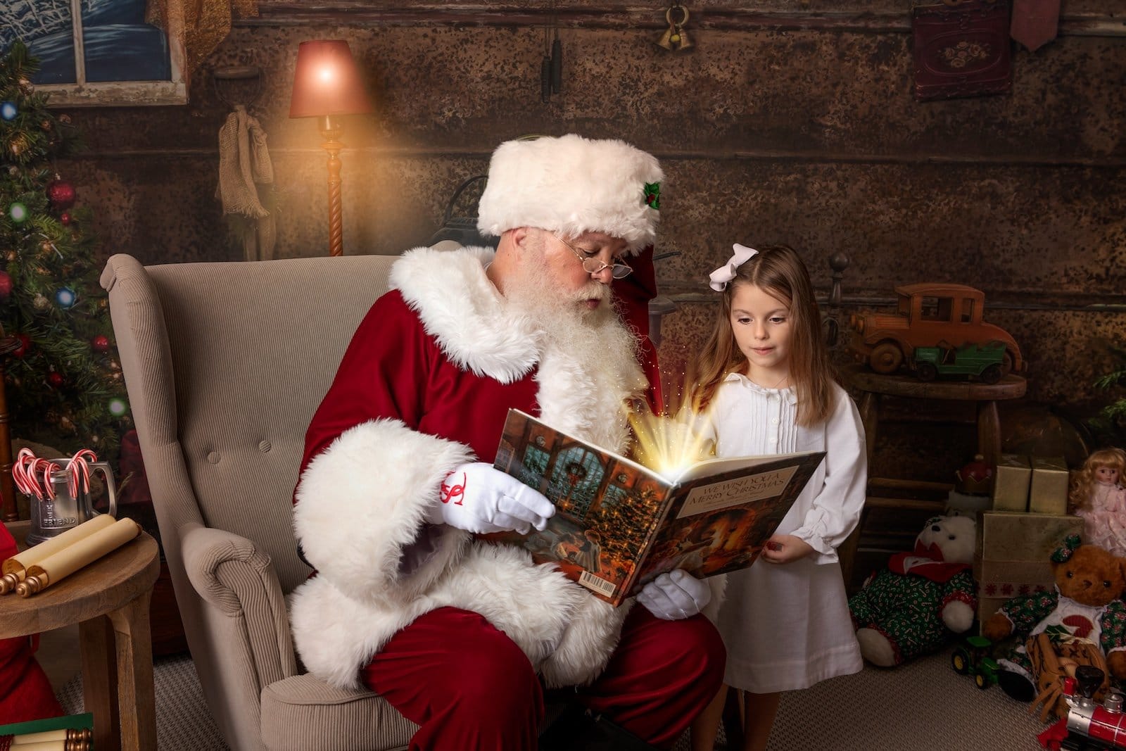 philadelphia-santa-portraits-storytime.jpg